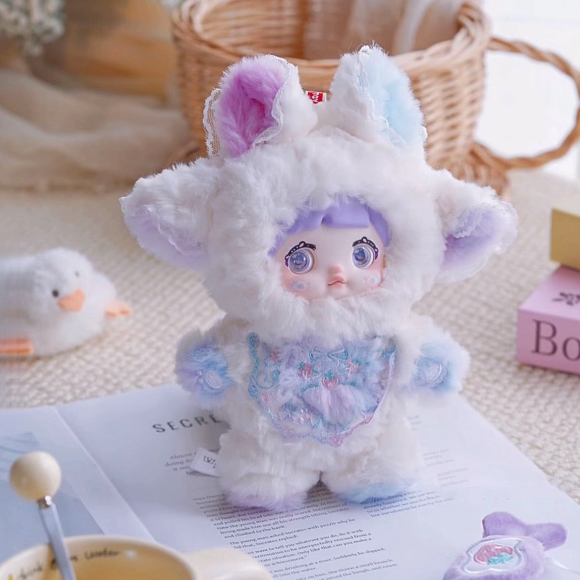 Nommi-Ingesting Fruit Series Doll Plush Doll Model House Accessories Holiday Gift Train Model Building Ornament Decoration Randomly Given 1 Mysterious Box